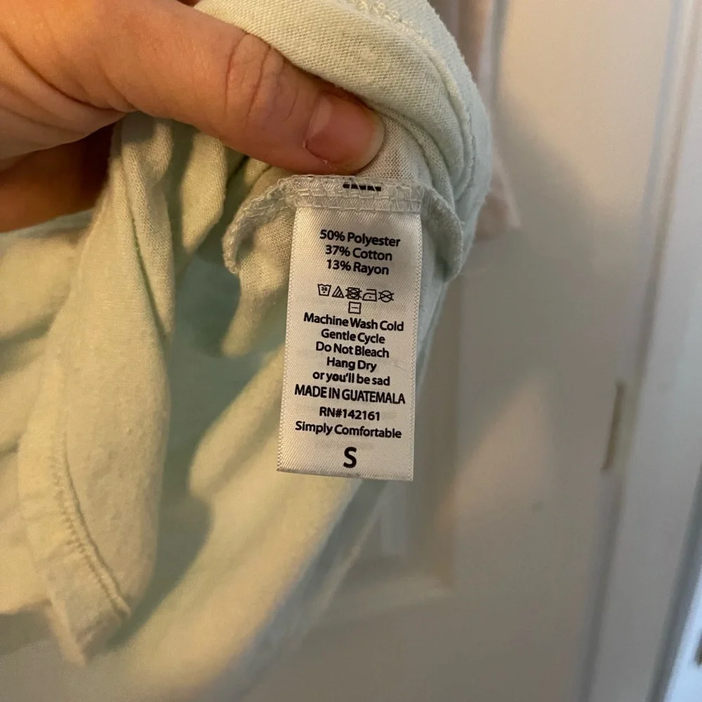 LuLaRoe Randy Baseball Raglan Tee - Size S - Picture 2 of 3